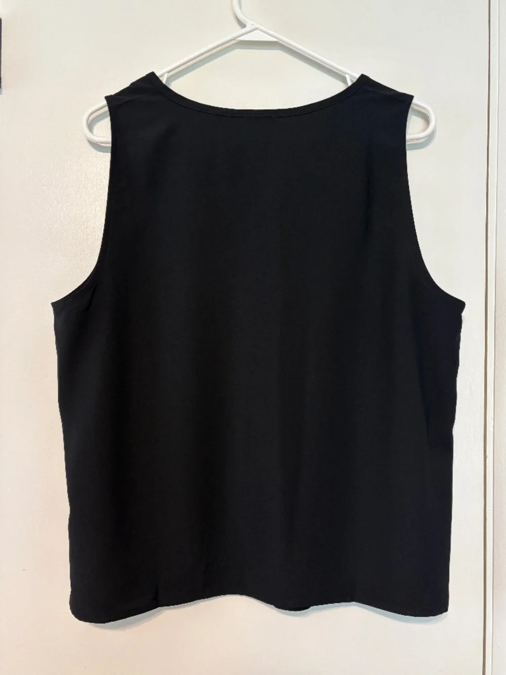 J. Crew #CC705 Women’s Sleeveless V-neck Crepe Tank Top Shirt Shell XL Black NWT